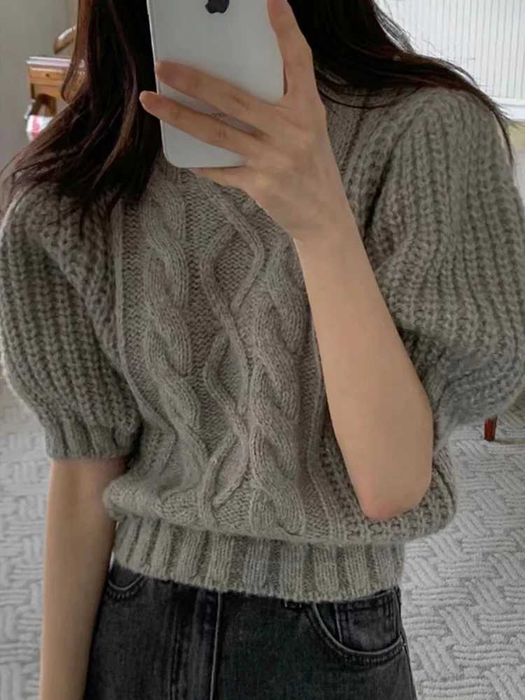 New Fashion Pullovers Knitted Short Sleeve Women Sweater Vintage Puff Sleeve O Neck Womens Sweater Elegant Ladys Winter TopsT251027