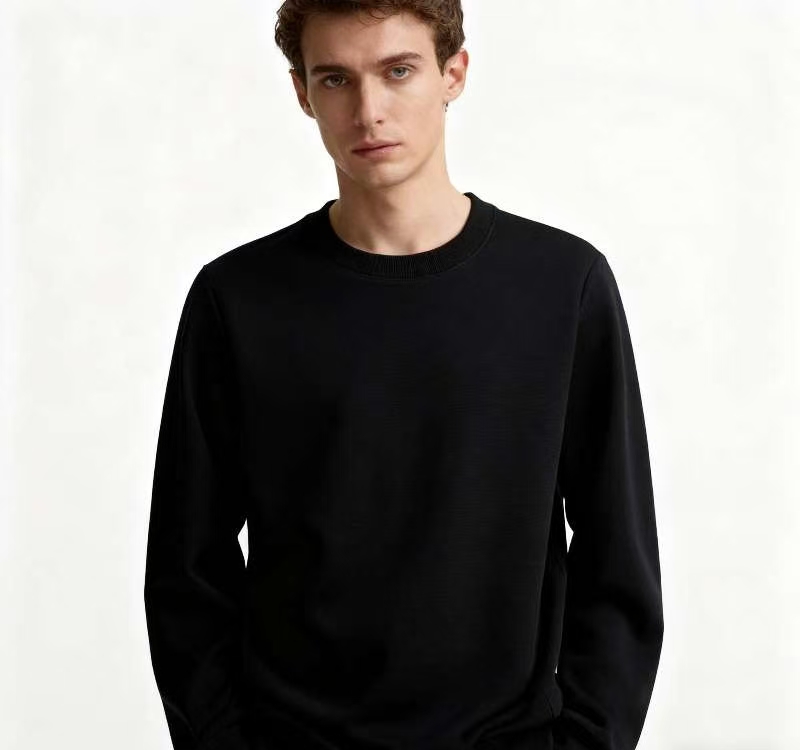 Men's High-End Crew Neck Sweatshirt, Trendy Loose Long-Sleeve Inner Wear for Spring and Autumn