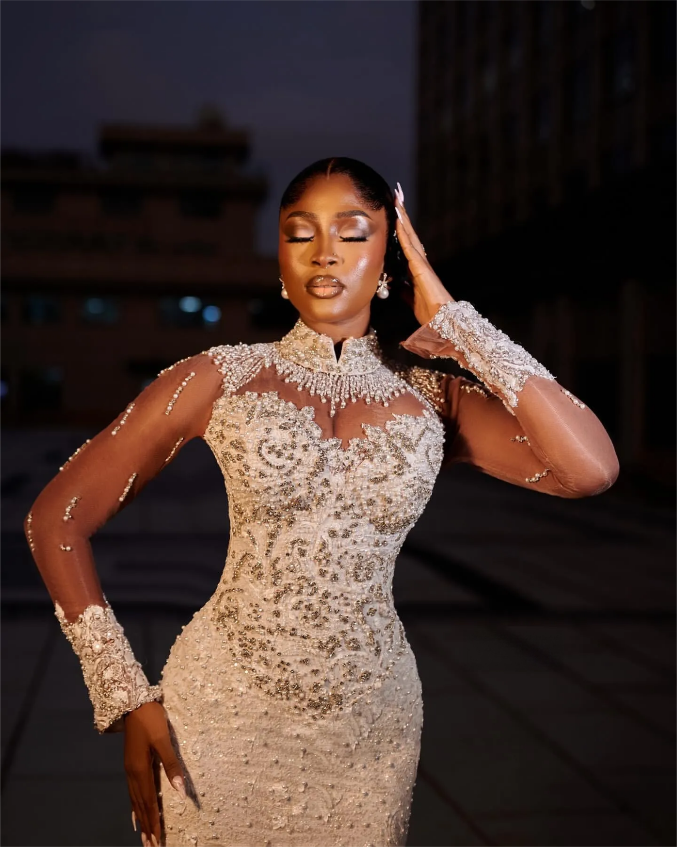 Arabic Aso Ebi Plus Size Mermaid Wedding Dress in Ivory with Beaded Crystals Lace Full Sleeves and Vintage Style