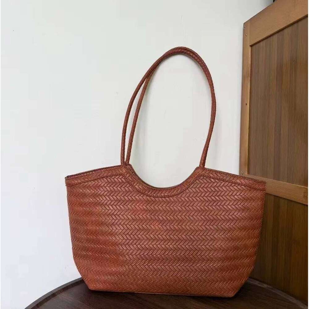 Ladies Shoulder Bag Elegant Handbag Single Strap Designer Clutch For Women High-End Fashion Accessory