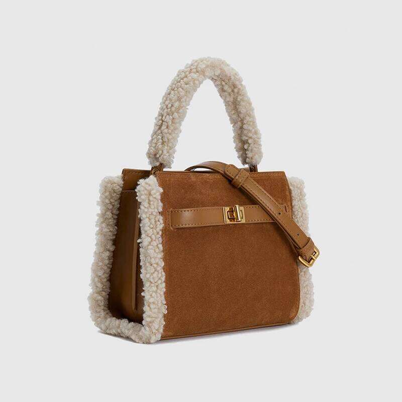 Designer Luxury Women S Plush Tote Bag Classic Designer In Autumn Winter Ladies Handbag Large Capacity Shoulder Crossbody Bags And Purses