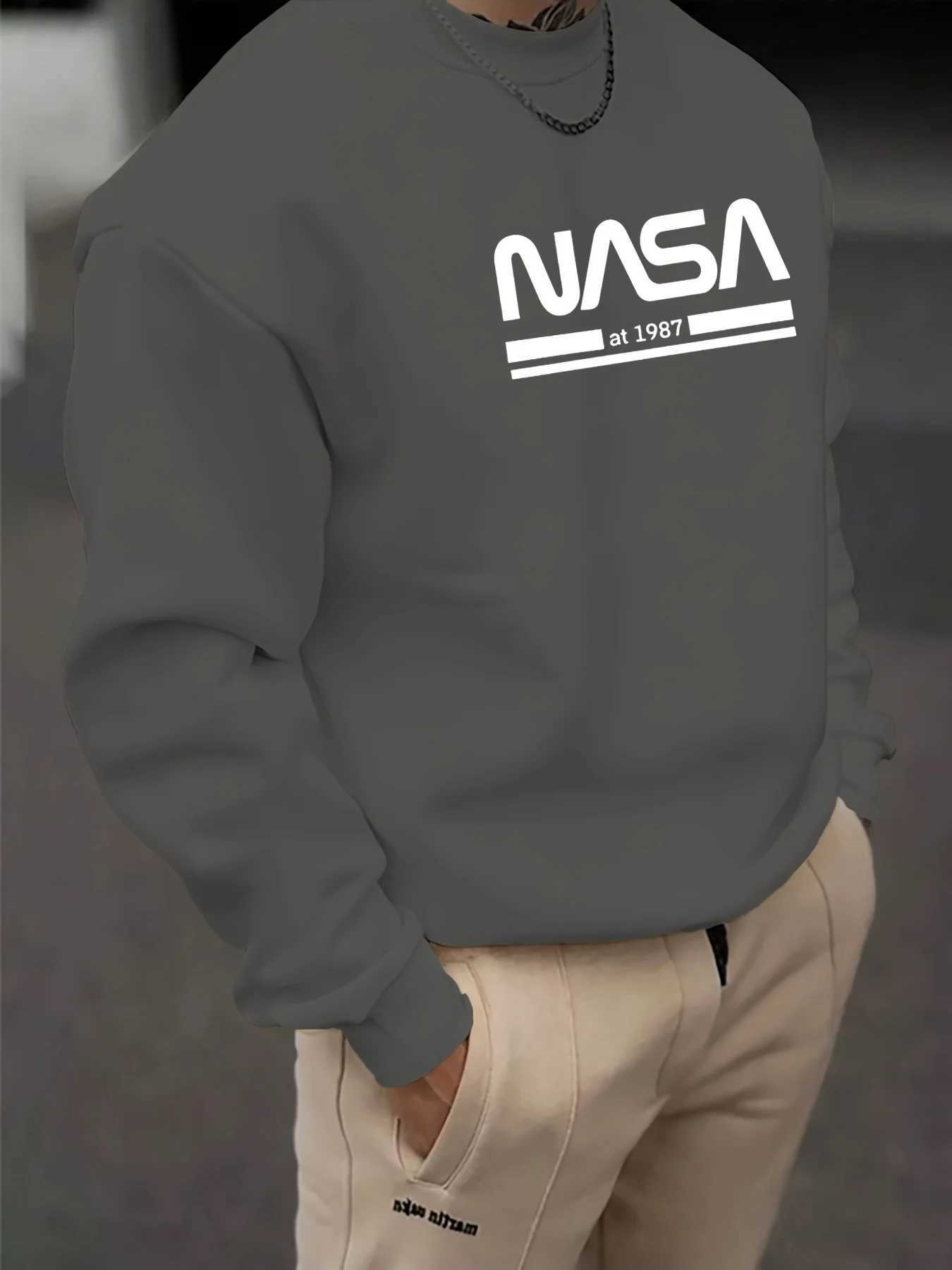Mens autumn and winter fashionable casual loose NASA letter graphic printed long sleeved round neck sweatshirt W251027