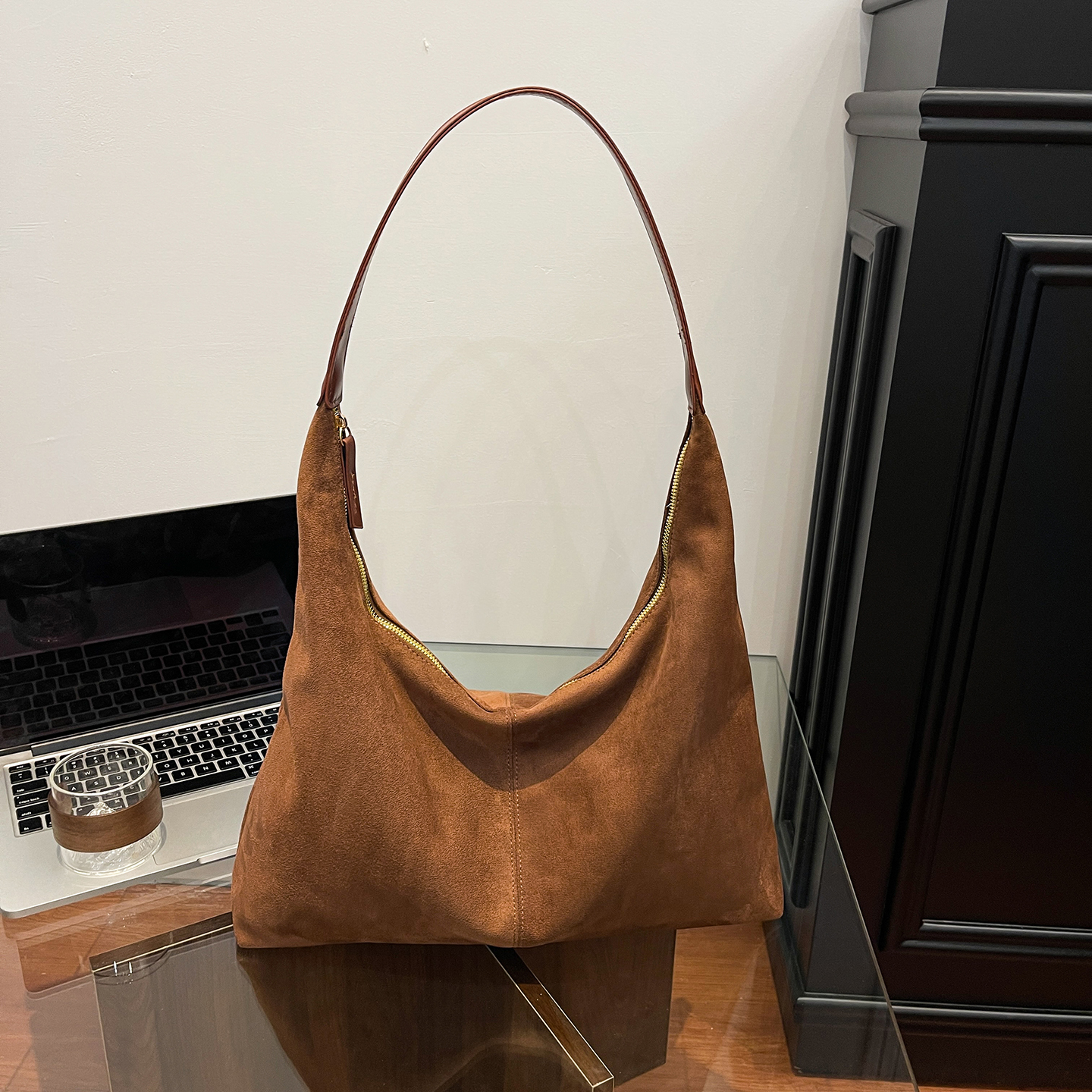 Ladies' fashionable shoulder bag, casual, simple, high-end, classic, versatile banquet bag, ladies' summer niche multifunctional essential h