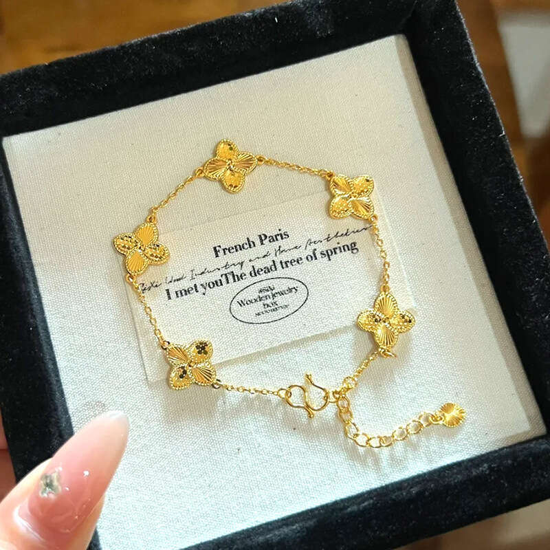 Laser Crushed Ice Sparkling Bracelet Exquisite Five-Flower Clover Light Jewelry