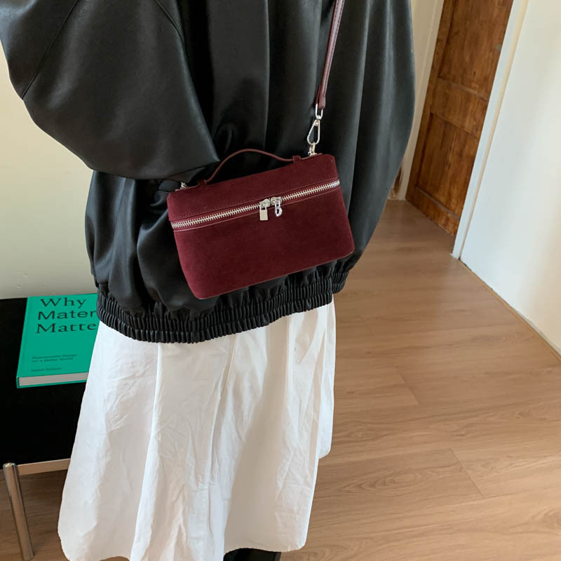 Free shipping designer bag Niche Fashion Simple Stylish Box Bag for Women Elegant Trendy New High-Quality High-Value Crossbody Bag for Women