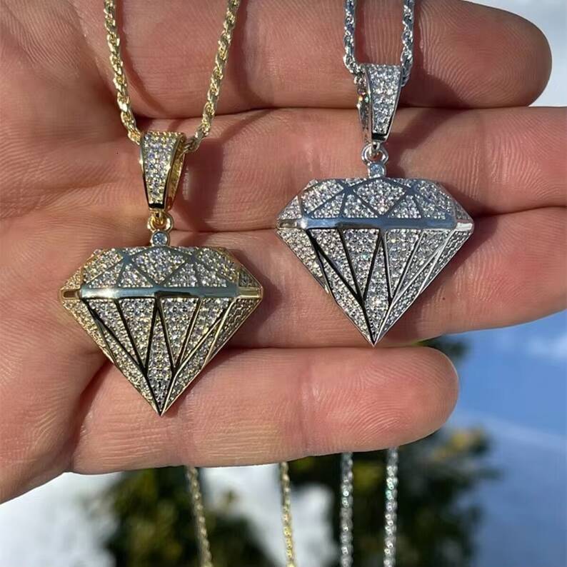 Hip Hop Mens Custom Diamond Pendant Silver 925 D Color VVS Moissanite Pendant Luxury Custom Moissanite Necklace Pendant