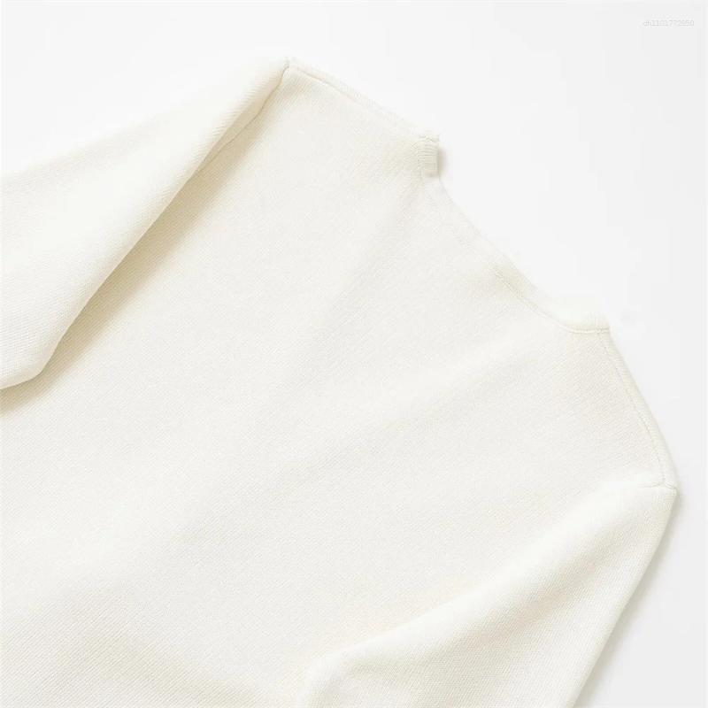 Women's Jackets European And American Style Gold Button Decoration V-neck Long Sleeved Simple Knitted Jacket