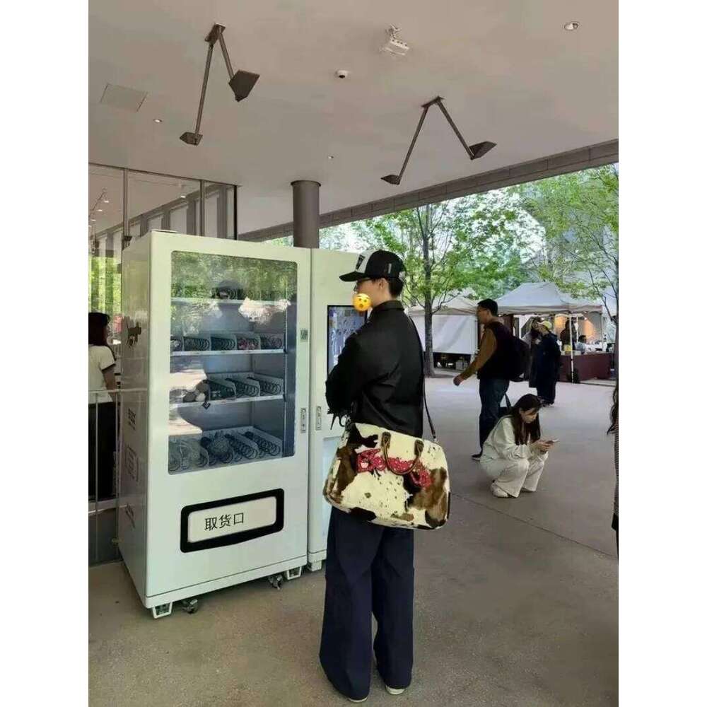 Women Soft Plush Hand New Winter Leopard Cow Print Tote Female Pu Leather Underarm Bags Furry Fluffy Shoulder Bag