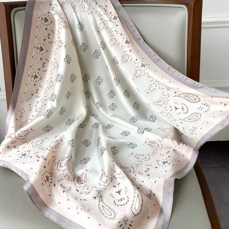 7070cm Paisy Print Kerchi Wen Hair Scarf Bandana Hijab Scarfs Fa Small Shawls Wraps Silk Neck Scarves For LadiesW251027