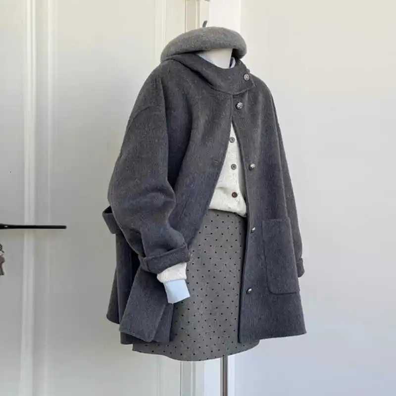Grey Hooded DoubleSided Wool Woolen Coat For Women In Autumn And Winter 2025 New HighEnd Hepburn Style Coat M251027