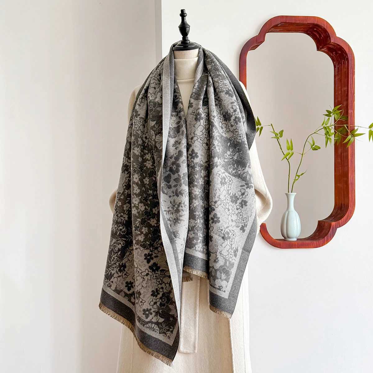 Winter Wens Luxury Thick Warm Pashmina Wrap Imitation Cashmere Scarf Flower Jacquard Design Casual TwoSided WrapW251027