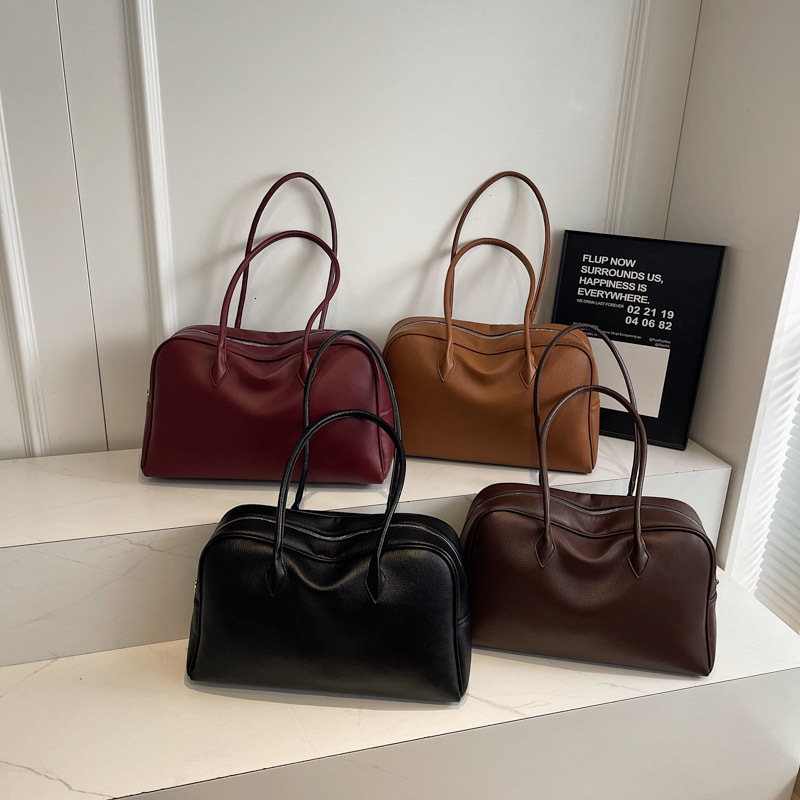 Free shipping designer bag Preppy Style Briefcase Bag for Women New Autumn and Winter Underarm Bag Simple Large Capacity Commuter Bag