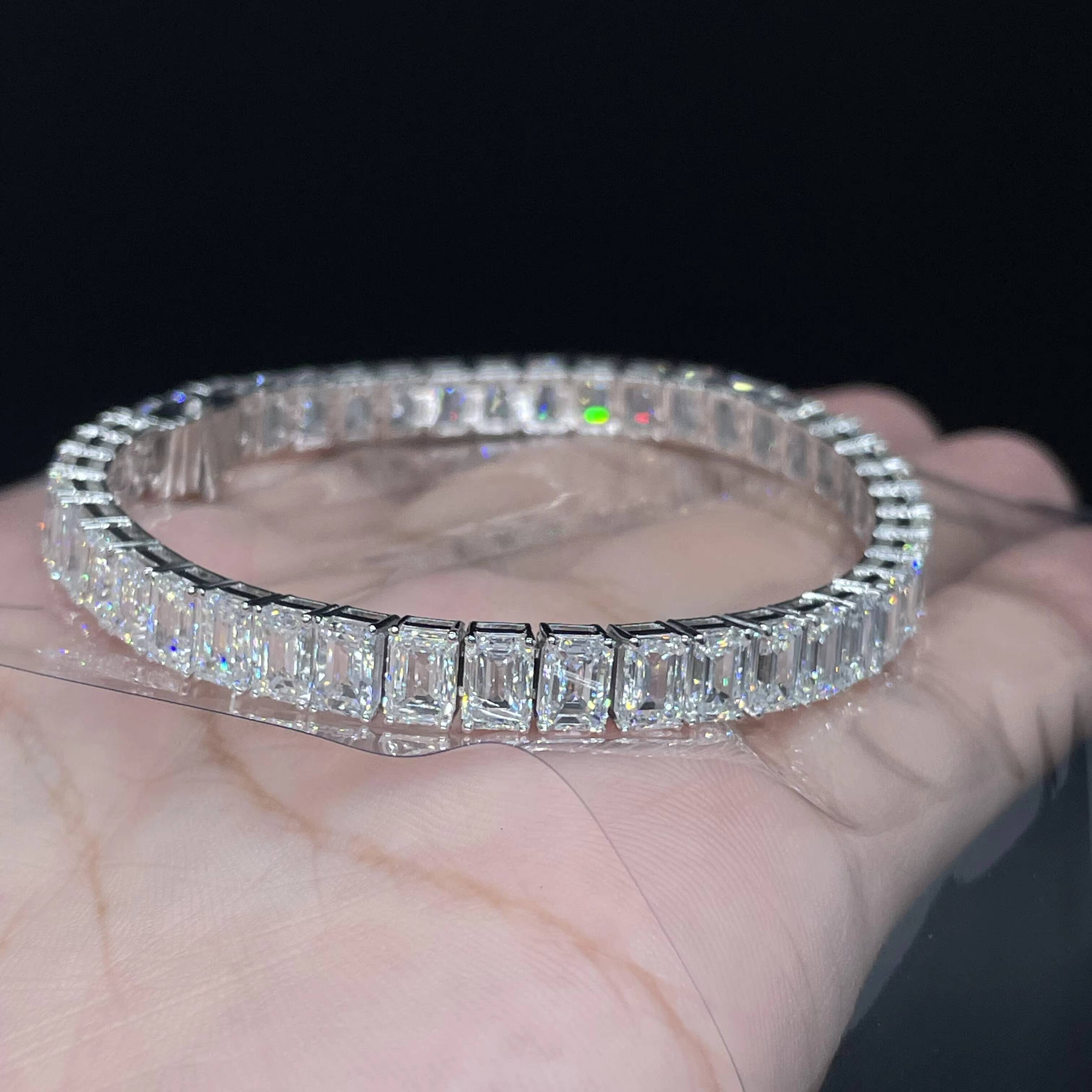 Custom Made 14K Solid White Gold VVS1 Emerald Cut Lab Grown Diamond Tennis Bracelet for Unisex