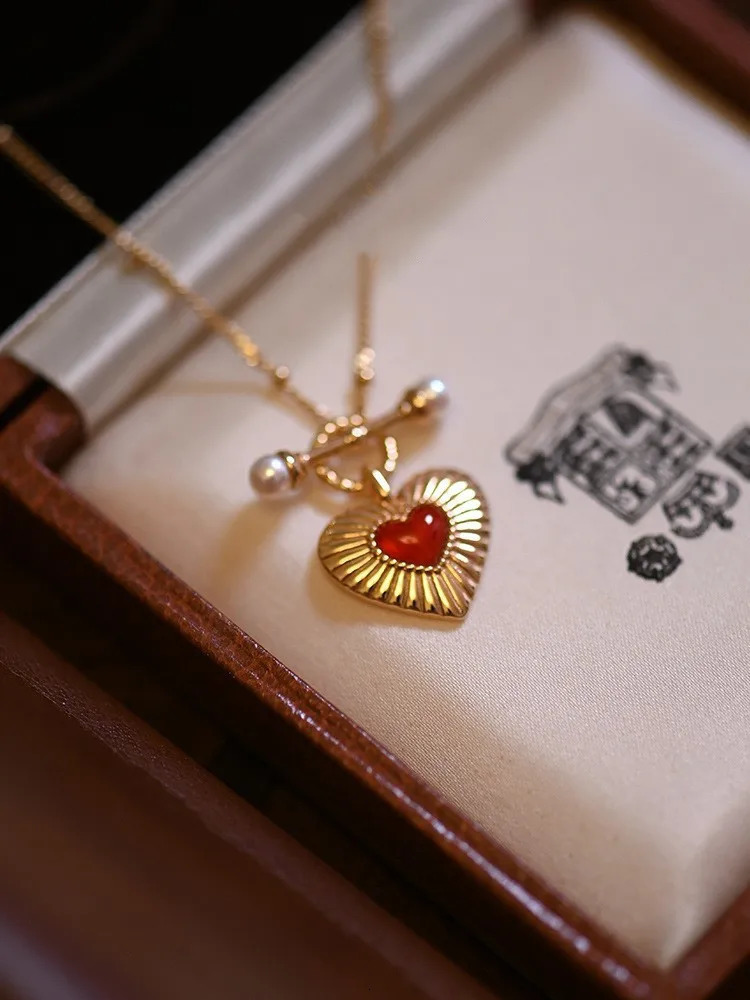 Vintage Stainless Steel Red Zircon Heart Pendant Necklaces OT Buckle Thin Chain Choker Jewellery Fashion Necklace For Women Gift 251023