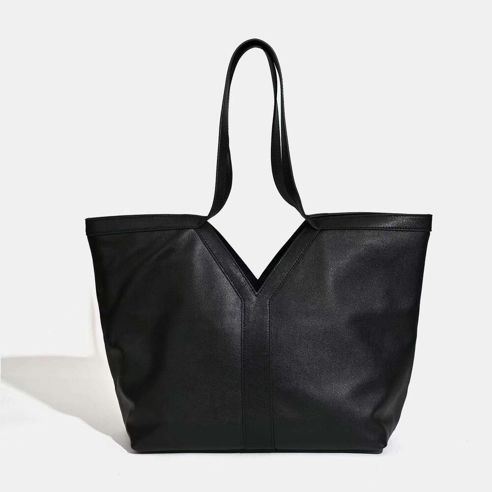 designer bag tote bag Same Style Low Price New Top Layer Cowhide Niche Design High-end Feel Large Capacity Daily Commute Tote