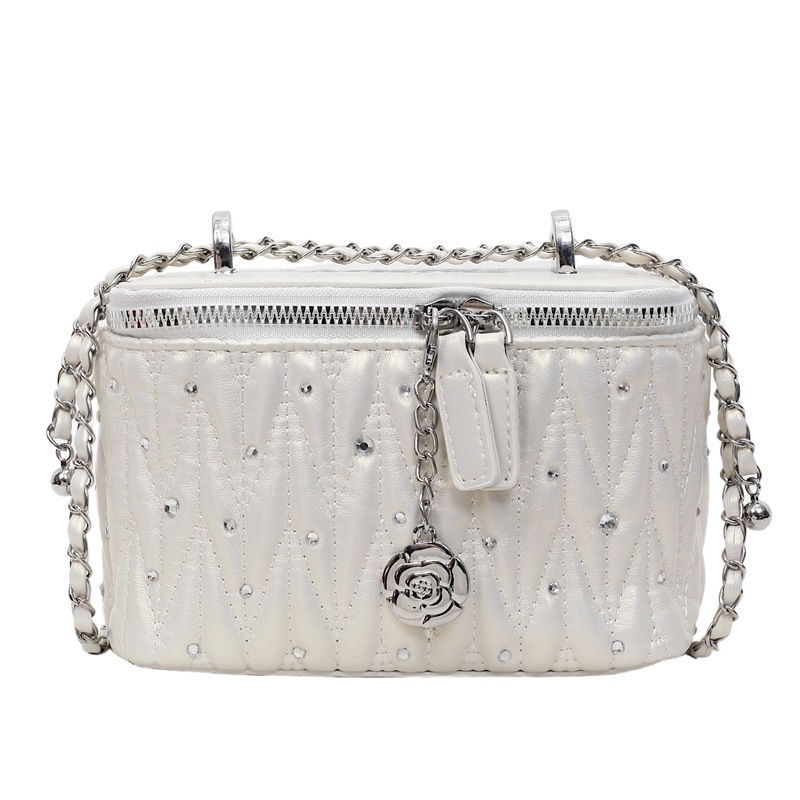 Free shipping designer bag Unique Pleated Embroidery Chain Square Box Bag New Trendy Fashion Versatile Small Square Bag Single Shoulder Crossbody Bag