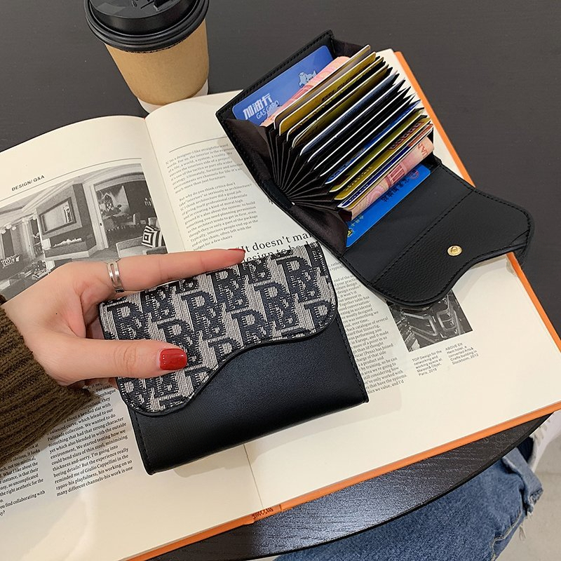 Luxury zero wallet hot selling European and American wallet women's short version 2025 new letter printed certificate bag card bag thin version n