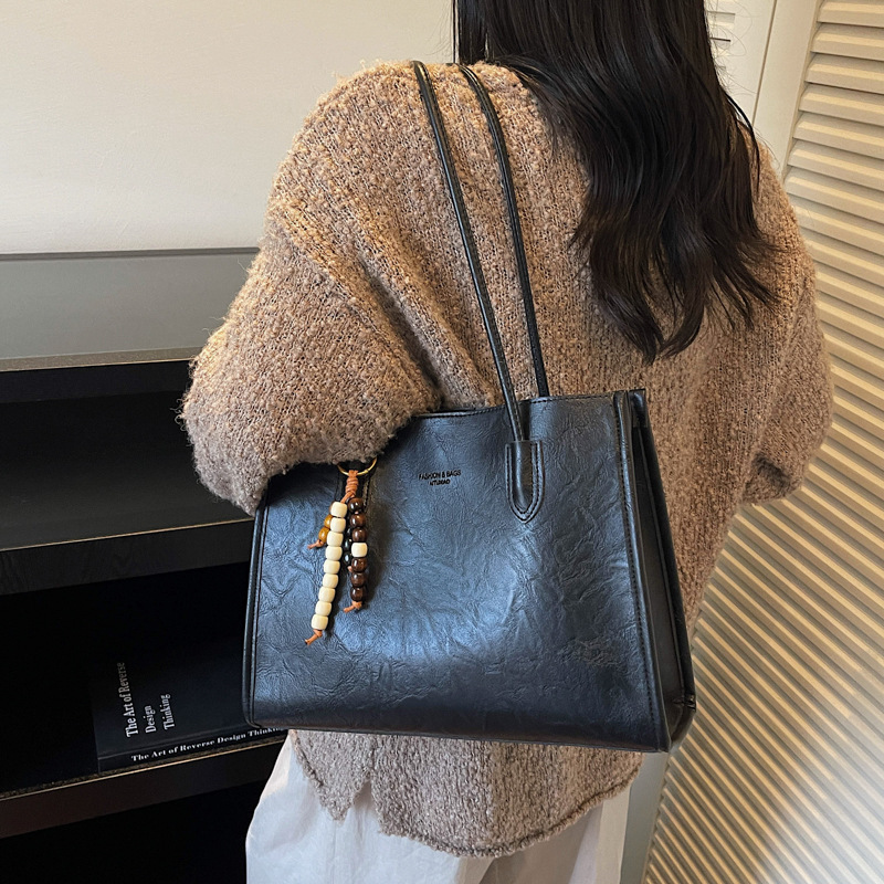 Free shipping designer bag Fashion Versatile Underarm Large Bag for Women New High-Quality Texture Shoulder Bag Commuter Crossbody Tote Bag