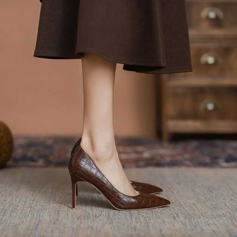 spring and summer new brown comfortable allmah high heels womens stiletto sexy single shoes womenXJ251027