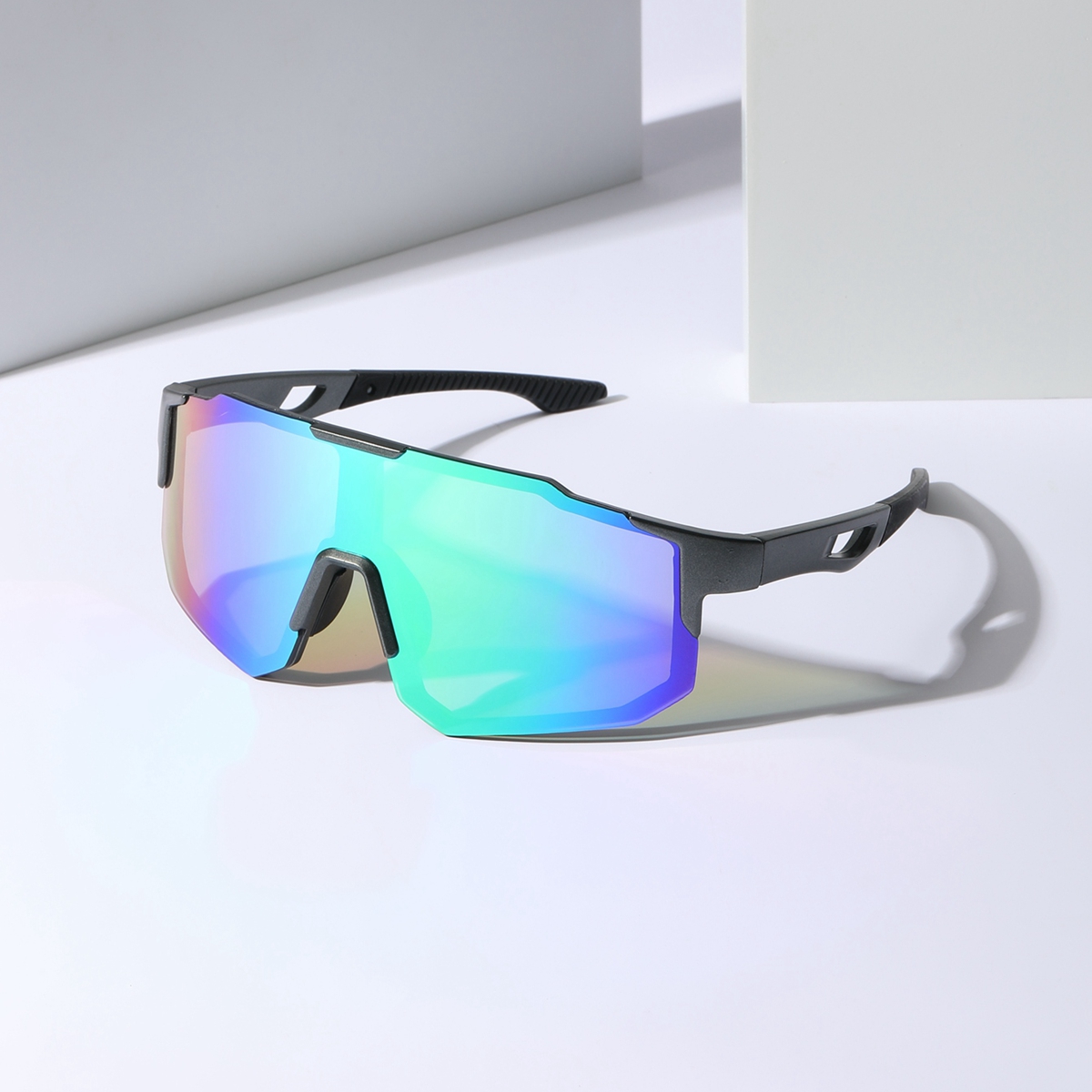 1 pair of men's mechanical-style sunglasses with futuristic, fashionable design featuring diverse shapes, mixed materials, and contrasting colors