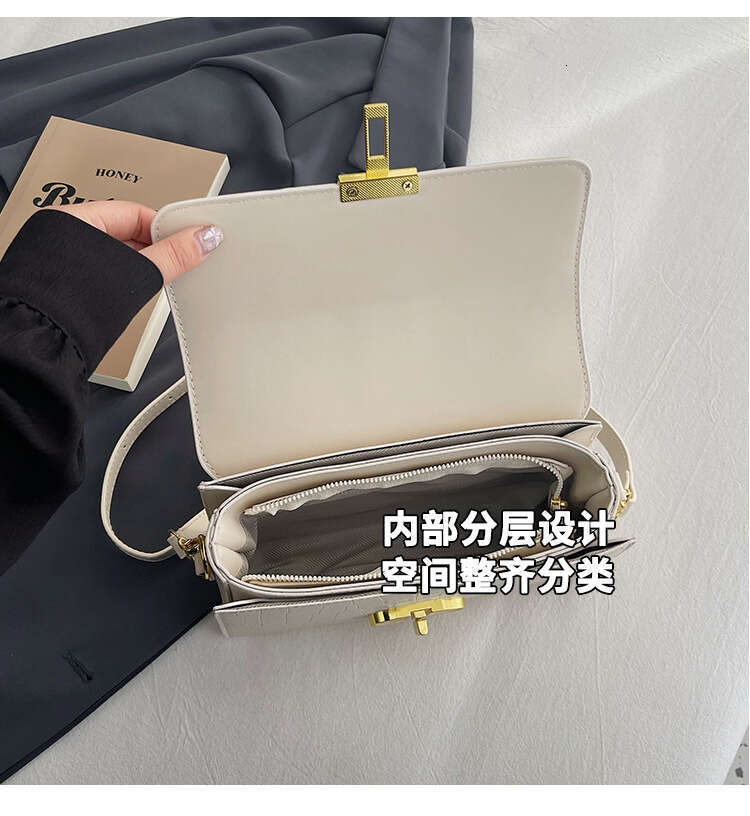 Best Seller Free Shipping Designer Bags Hot Sales Classic And Fashionable New Shoulder Womens Casual Outdoor Cssbody Small Square Tote Bag Designer Ba