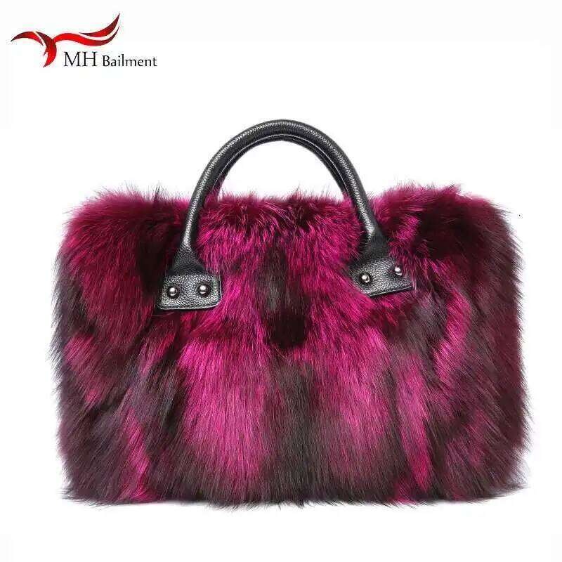Autumn Winter New 100% Fox Shoulder Diagonal Package Female Fashion Handbag Ladies Brand Furry Big Fur Bag