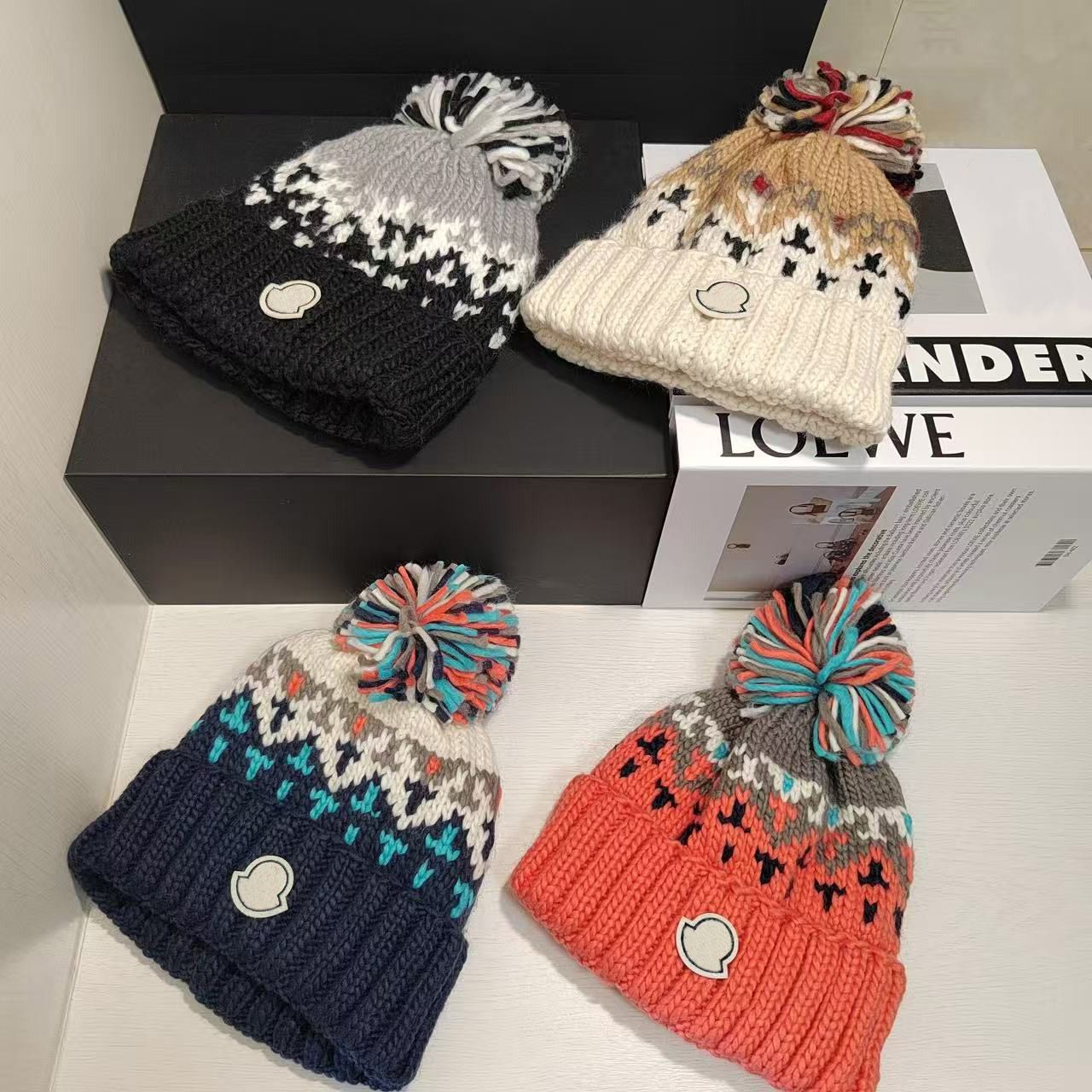 Designer beanie hat bonnet skull cap for women men winter Bobble Christmas Style Hairball Snowflake Warm Cute Sweet Knit Ear Protection Cold Hat luxurious design