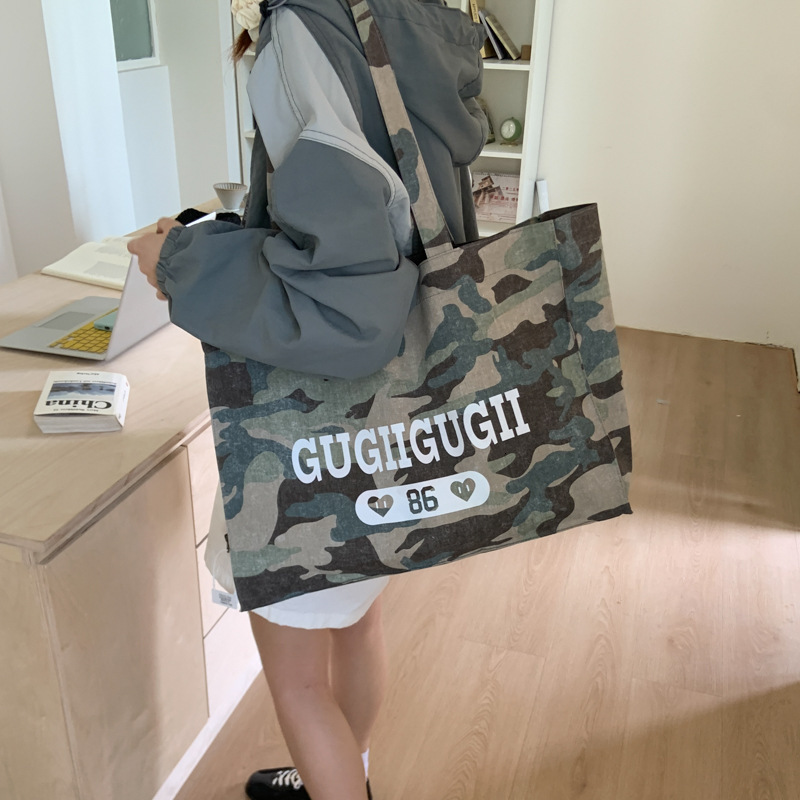 Free shipping designer bag Camouflage Denim Canvas Bag Women New Fashion Large Capacity Tote Bag Casual Versatile Underarm Shoulder Bag
