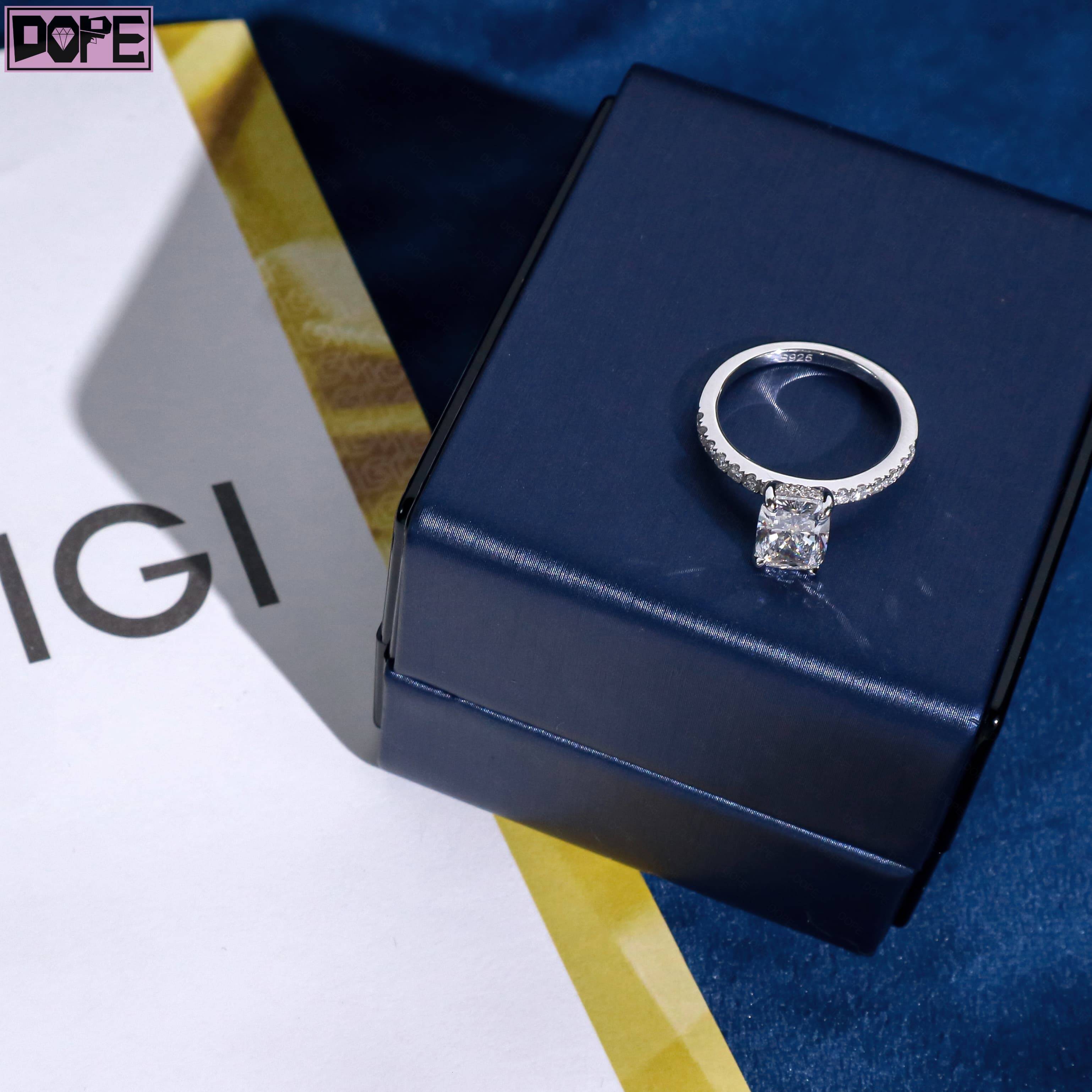 Wedding Ring VVS CVD HPHT 2ct Cushion Cut 925 Silver Half Paved Engagement Lab Grown Diamond Ring