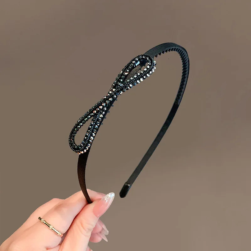 in Korean style Hair bands accessories minimalist rhinestone bows hoop headband hair woman anti slip teeth girls headbands 251023