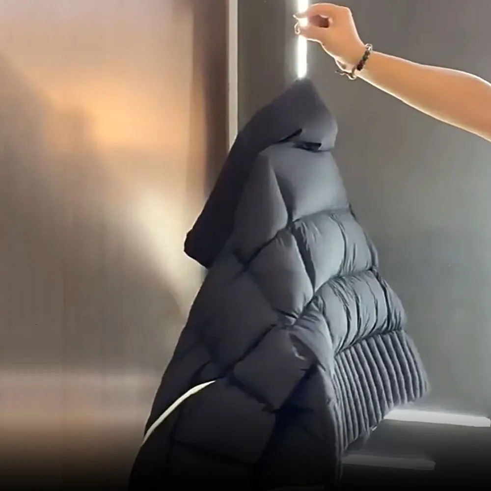 Winter Womens Down Jackets Ultra Light Warm Casual Coat Female Puffer Jacket Korean Oversized Black Parka Outerwear 251027