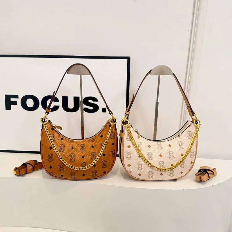 Elegant Shoulder Women Korean Style Versatile Handbags Office Lady Fashion Leather Underarm Bags Hot Selling Item