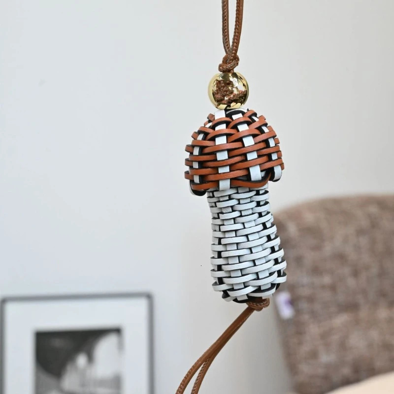 Weaving Mushroom Ornaments Leather Bag Charm Keychain Bags Pendant Decoration High Girl Gift Bag Accessories 251027