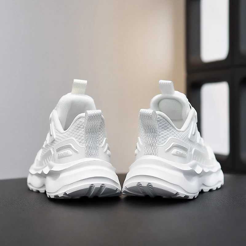 New mesh breathable small white shoes for boys and girls campus soft soled running shoes for middle school children and students Z251027