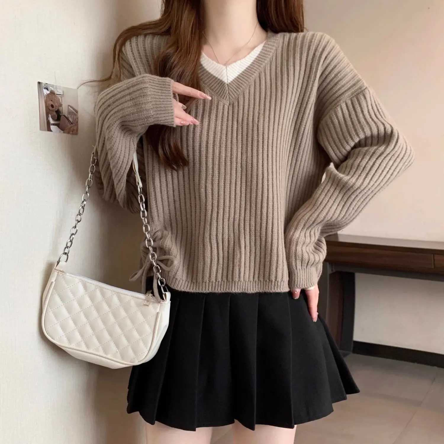 Knitted Sweater Womens 2025 New Autumn Winter Fashion Versatile Slimming Vneck Long Sleeved Fake Twopiece Drawstring SweaterT251027