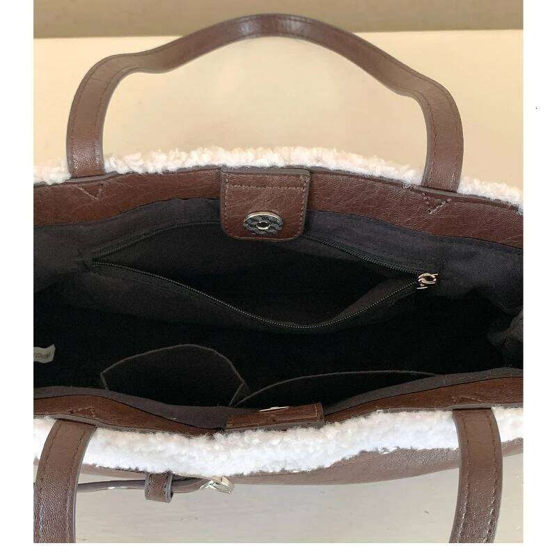 Designer Bags Women Textured Casual Shoulder Fluffy Simple And Versatile Handle Commute Shopping Bag Free Labubu Pendant As A Gift