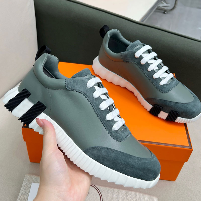 Bouncing Sneaker De… - image