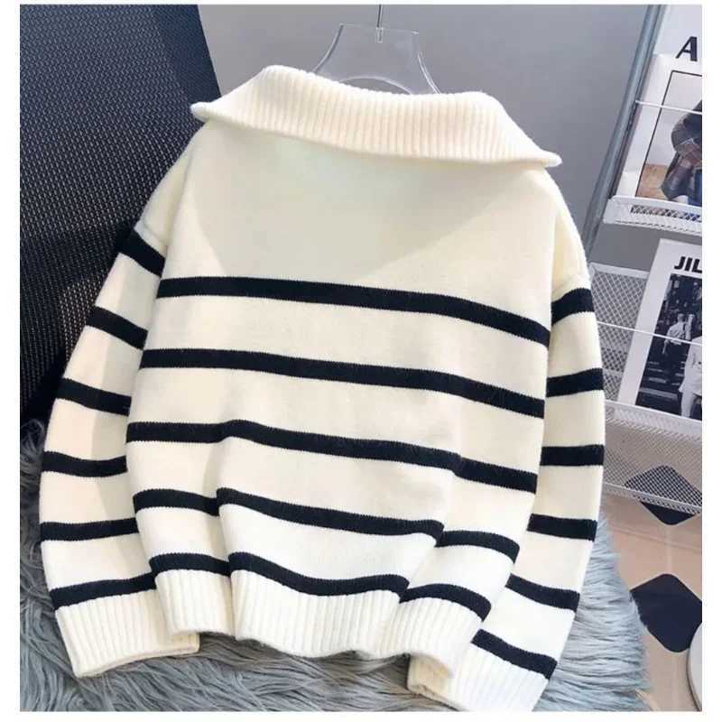 Sweater pullover women Spring and Autumn underwear 2024 New zipper stripe underlay short style popular premium sweater femaleT251027
