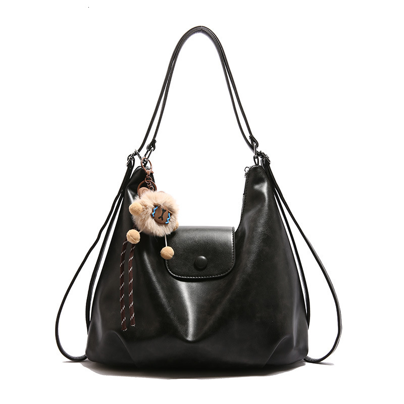 Free shipping designer bag Autumn and Winter New Large Capacity Shoulder Tote Bag Fashion Niche Design High-end Versatile Crossbody Bag