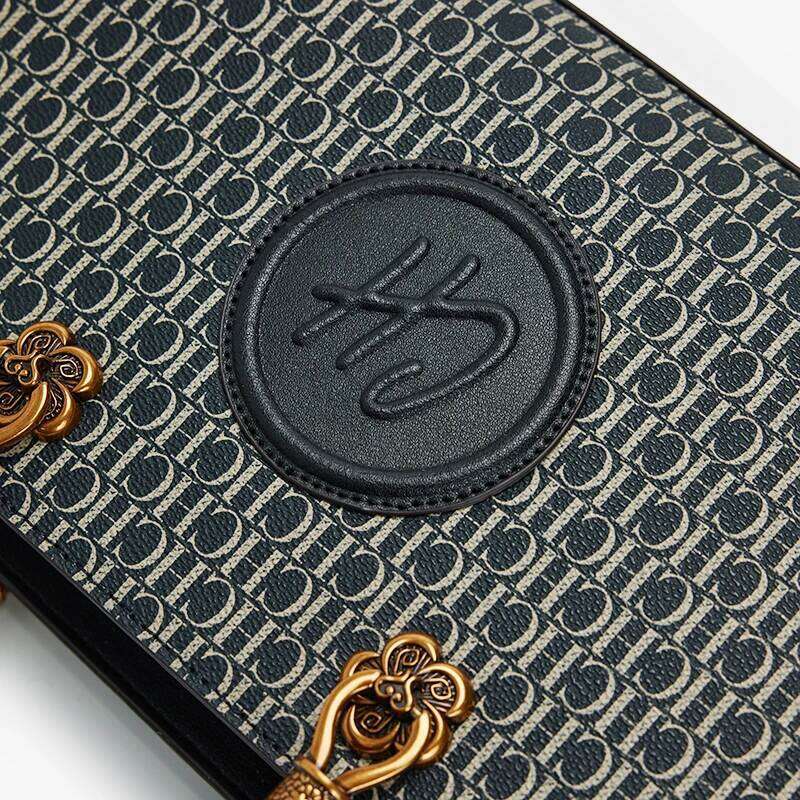 CH Brand Handbag Light Women's Bag Letter Design Internal Compartments Versatile Crossbody Ring Buckle Base Elegance