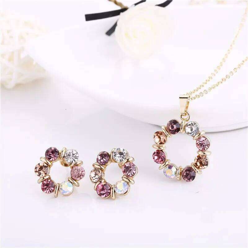 3Pcs Gold Necklace Earrings Set Ladies Celebrity Simple Fashion Style Exquisite Stained Glass Dia Circle Shape Jewelry