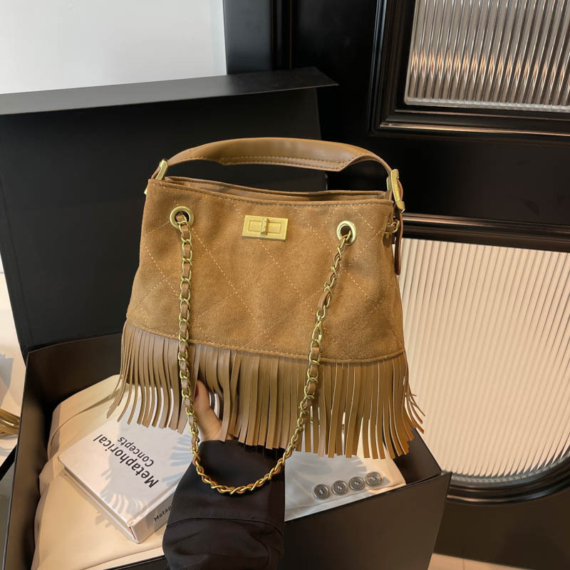 hot Free delivery designer shoulder bag Fashionable solid color minimalist handbag for daily leisure and comfort