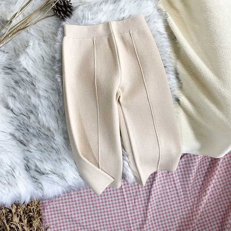 Autumn Winter Childrens Thickened Knitted Straight Pants Girls Casual Widelegged Pants Female Baby Outer WearT251027