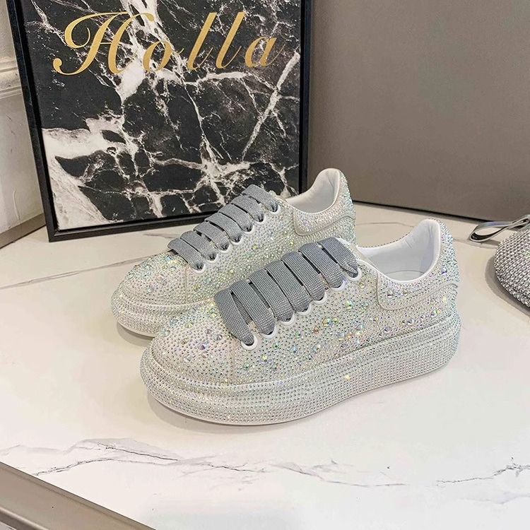 Best Selling In Season New Casual Full Rhinestone Platform Sneakers Fashion Versatile Height Increasing Women Shoes Size 35 42 Colorful Black White Fr