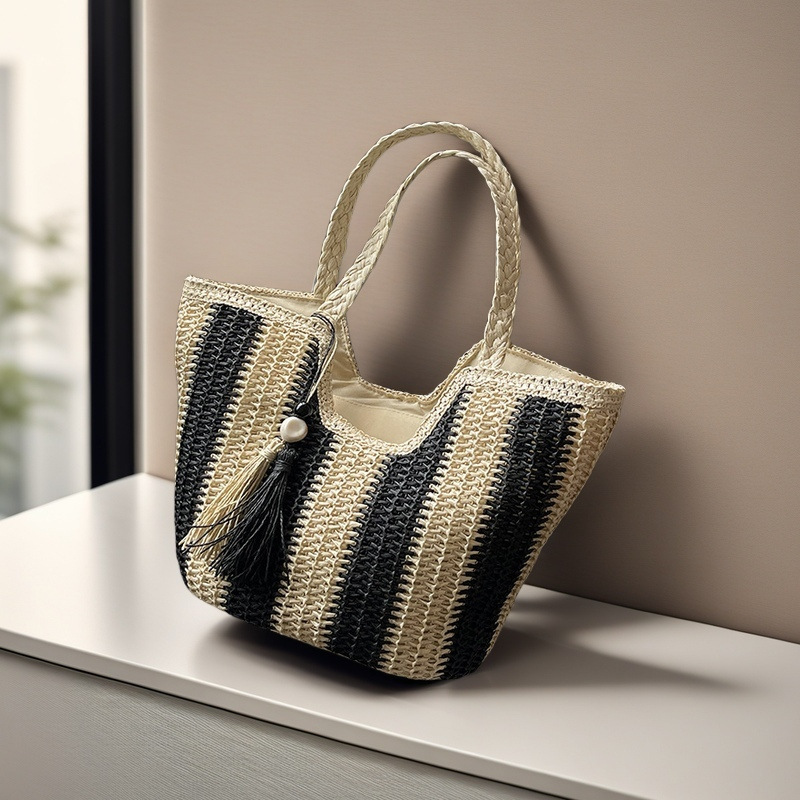Free shipping designer bag Women Single Shoulder Bag Beach Bag New Woven Bag Straw Bag Tote Bag Fashion Women Bag Basket Handbag