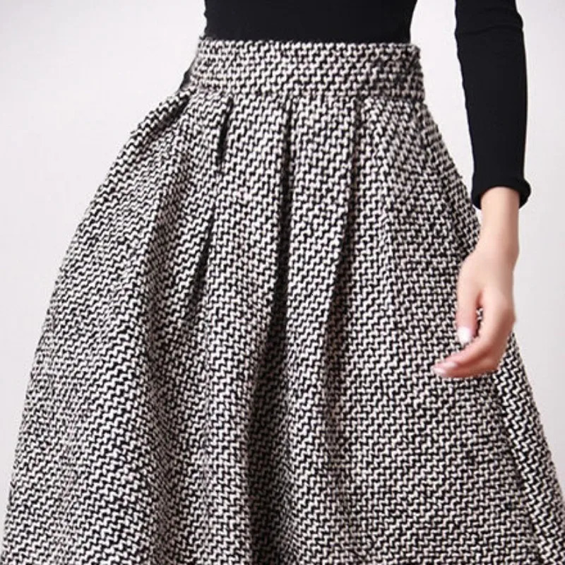 Matakawa Woolen Faldas Mujer Plaid Vintage Thick Autumn Winter Korean Fashion Women Skirts High Waist Aline Retro Long Skirt 251027