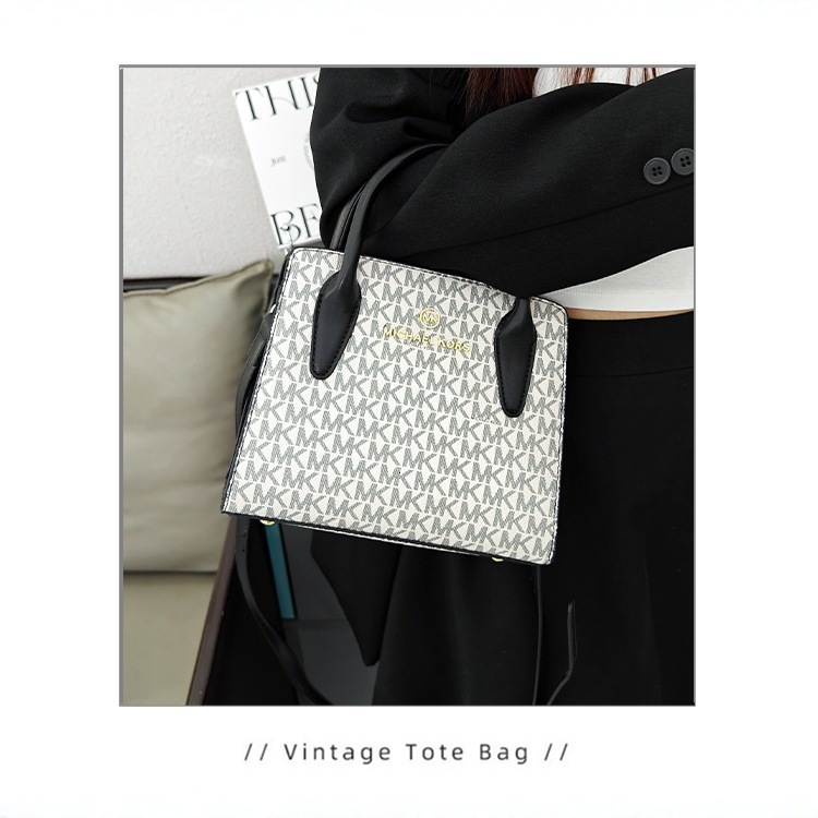 Free shipping designer bag New High-End Fashion Internet Hot-Selling Small Square Bag Letter Shoulder Bag Crossbody Business Handbag Women Bag