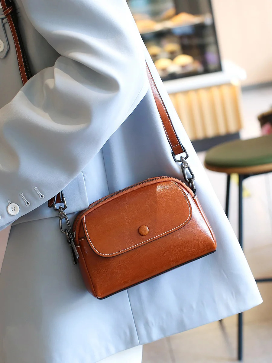 YANATARI mini small genuine leather vintage bag Crossbody Bag mobile phone shoulder bag women mobile bag for women 251027