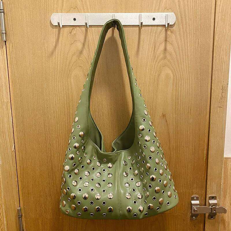 Trendy Punk Style Round Rivet Inlaid Premium Sense Bucket European And American Women's Underarm Shoulder Bag