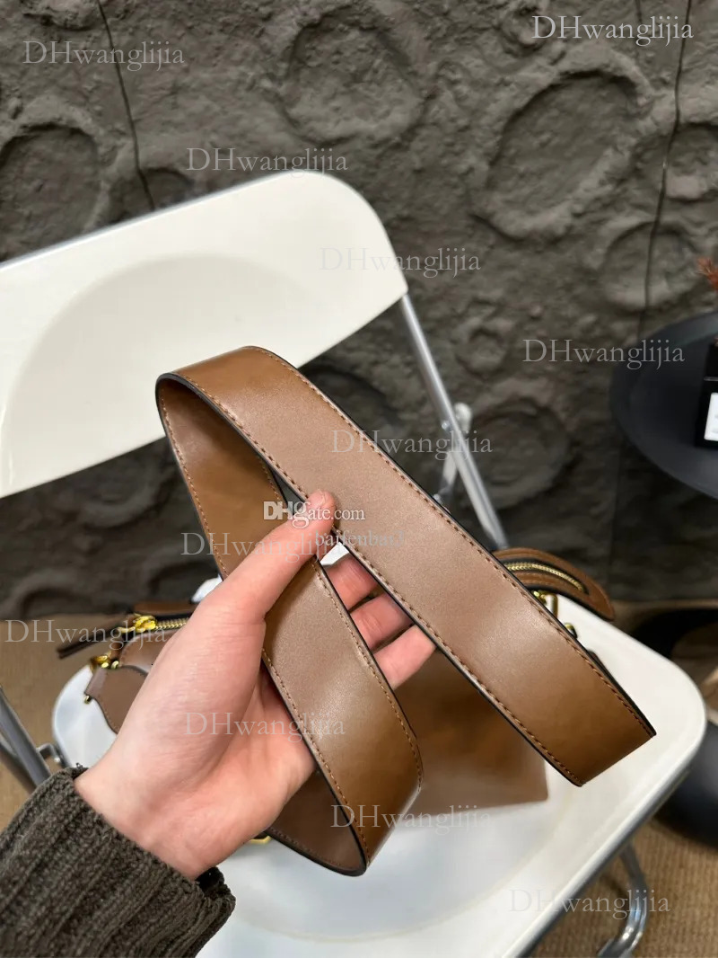 DHGM designer's new the way Pillow Large capacity hand-held crossbody Solid color daily commute bag